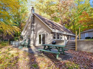 11613 Canterbury Trl, Plainwell, MI 49080