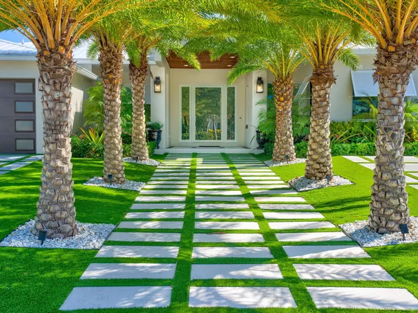 180 13th St, Key Colony Beach, FL 33051