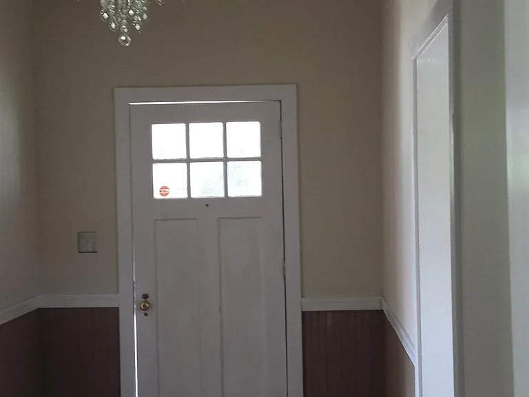 307 Clay St — Photo 2
