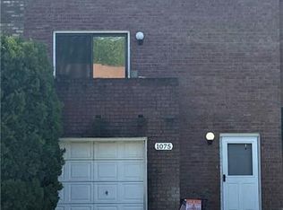 1075 Cranston Dr, Greensburg, PA 15601