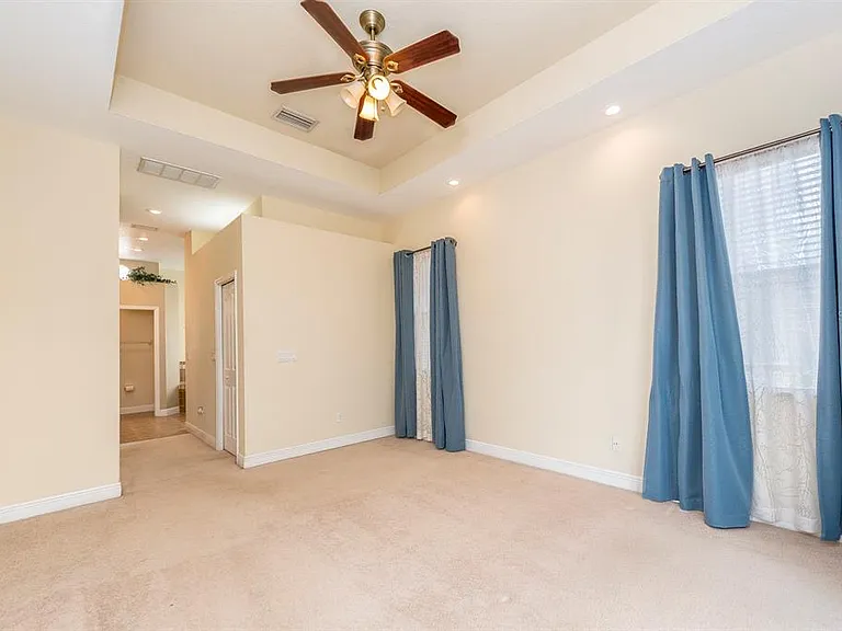 10639 Hatteras Dr — Photo 11