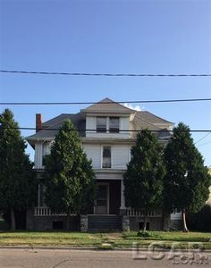 418 E Maumee St, Adrian, MI, 49221