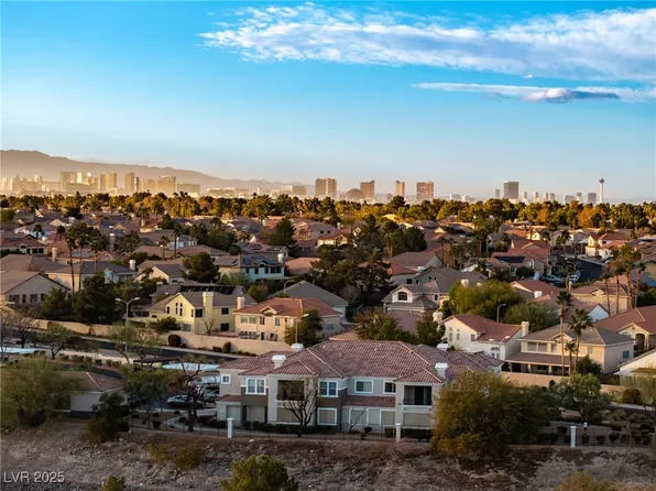 2325 Windmill Pkwy APT 1711, Henderson, NV 89074