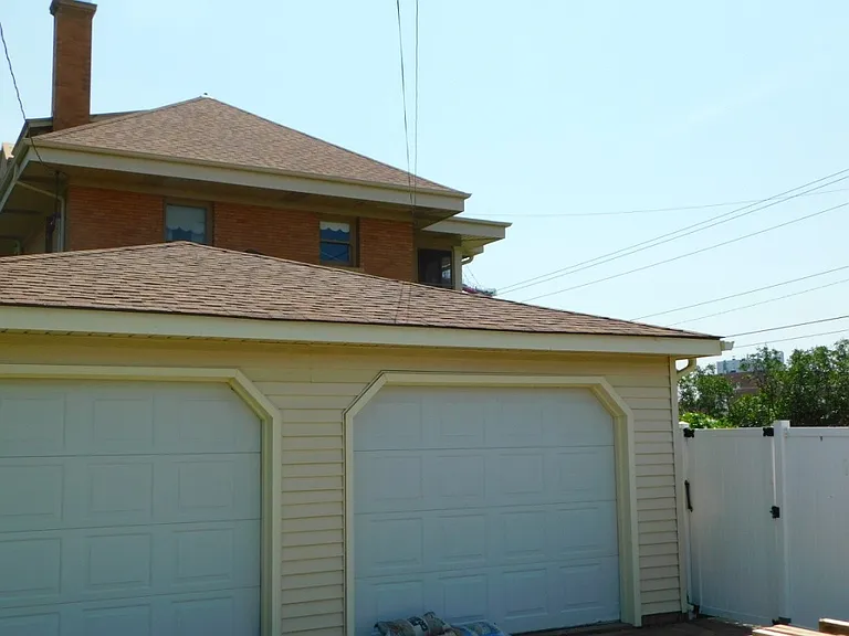 1103 Main St — Photo 6