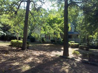 540 Ridgemont Dr, Fayetteville, GA 30215