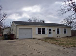 1074 Richard Dr, Xenia, OH 45385