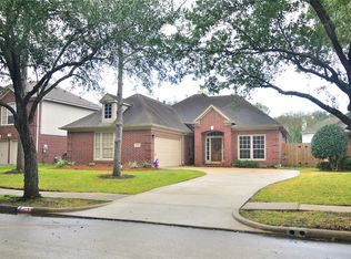 13714 Apple Knoll Ct, Houston, TX 77059