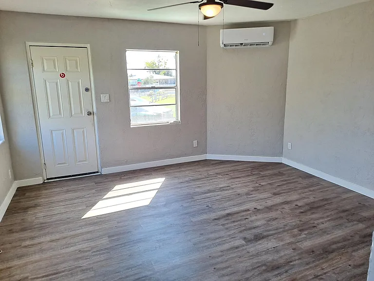 4704 Davisson Ave #A — Photo 6