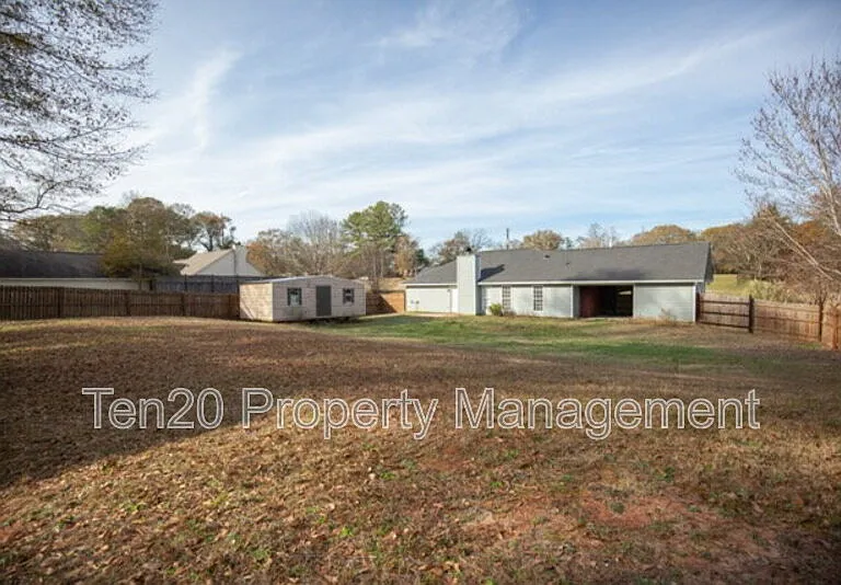 11036 Lee Road 240 — Photo 1