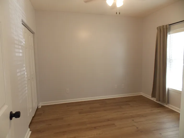 3919 Gladiola Ct #101 — Photo 8
