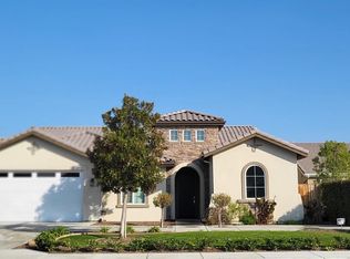 7308 Wild Mustang Dr, Bakersfield, CA 93311