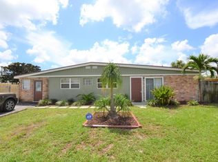 2428 Rue Rd, West Palm Beach, FL 33415