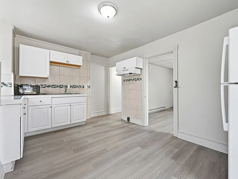 113 N 13th Street — Photo 6