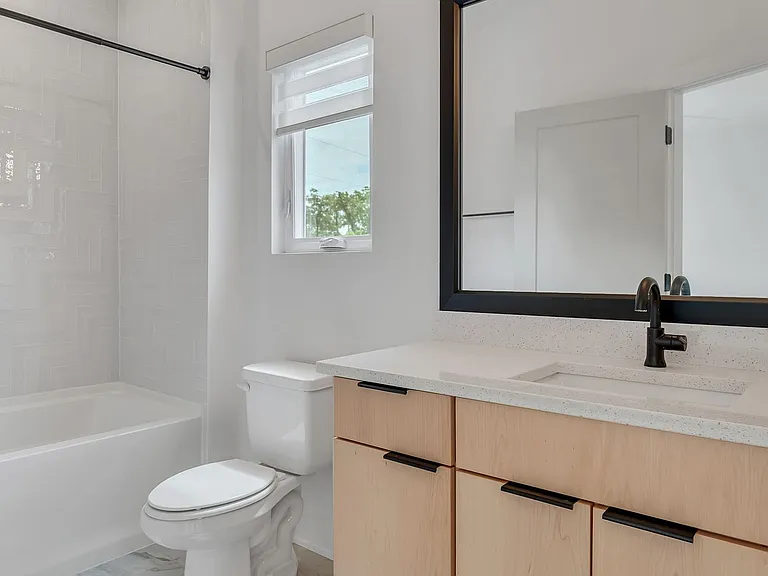 904B Cahal Ave — Photo 29
