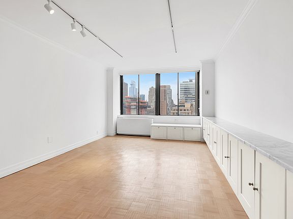 4th image of 445 5th Ave