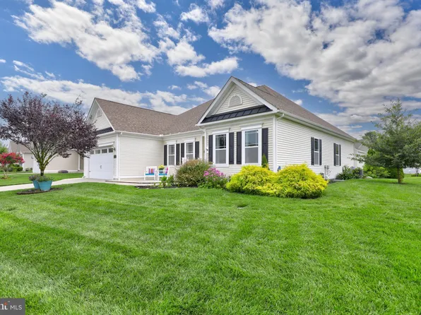 18916 Riverwalk Dr, Milton, DE 19968