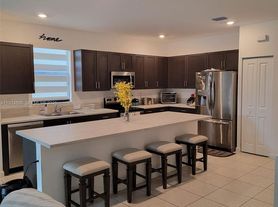 25278 SW 108th Ave, Homestead, FL