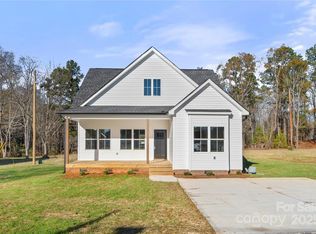 1430 Panther Rd, Lancaster, SC 29720