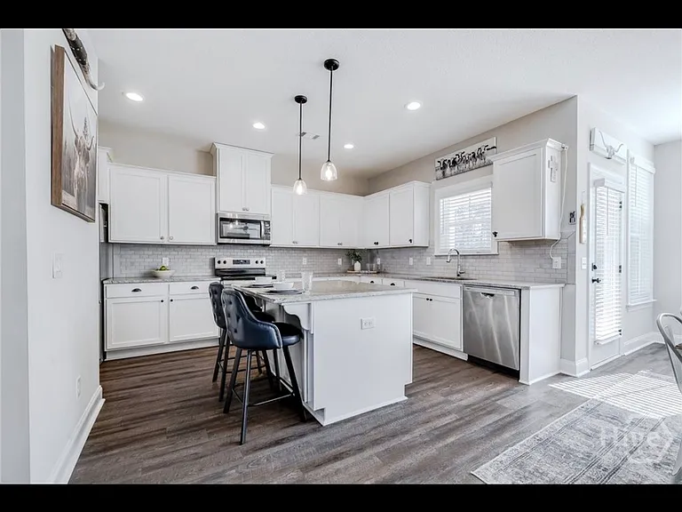 152 Sams Dr — Photo 15
