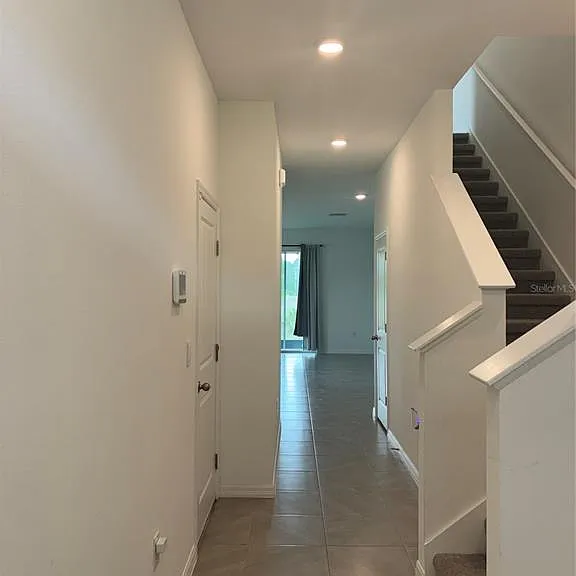 1550 Ranchette Rd — Photo 3