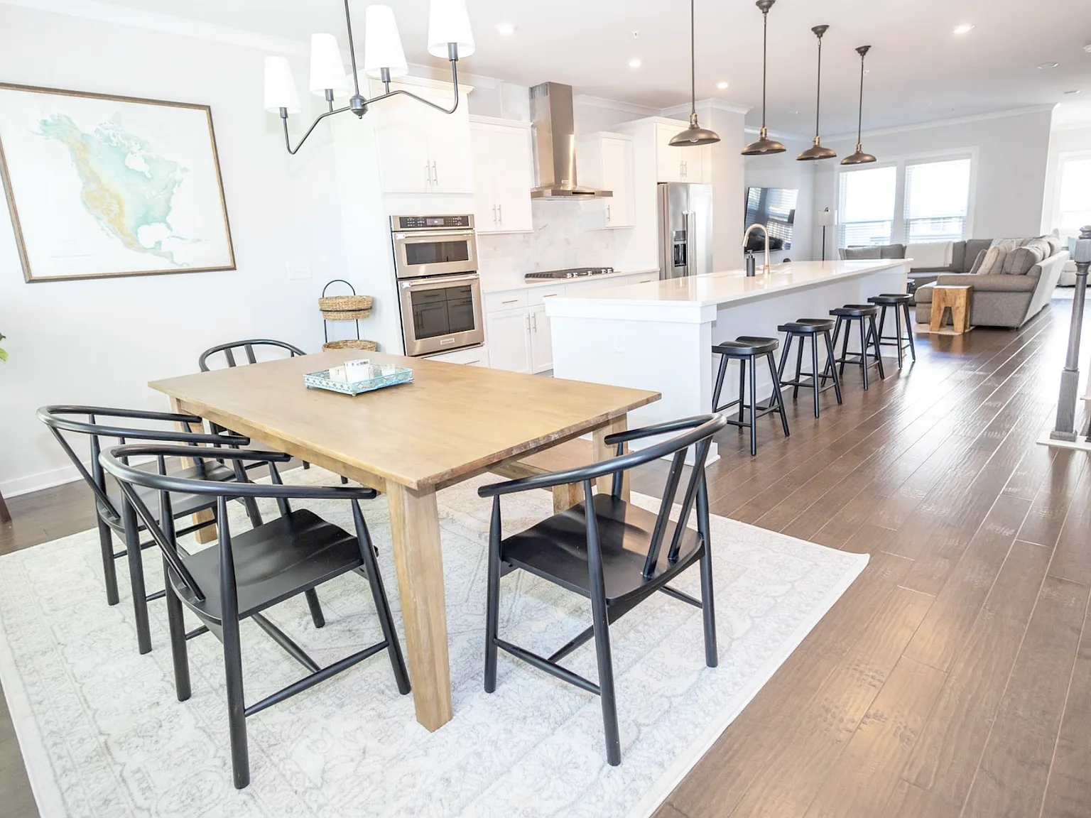 1006 Burnside Lane — Photo 4