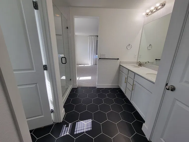 58 Marlowe Dr — Photo 19