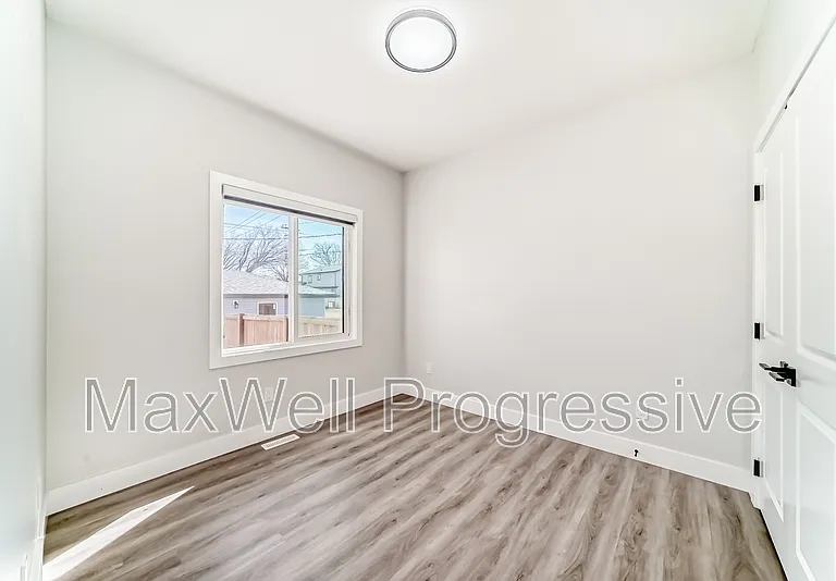12901 123a St NW #MAIN — Photo 18