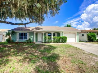 3751 Sail Dr, New Port Richey, FL 34652