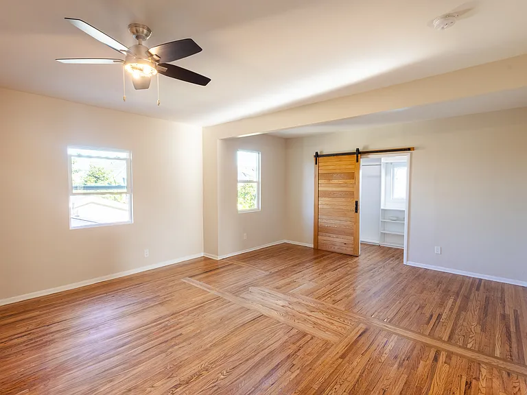 4210 Halldale Ave — Photo 28