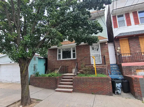 332 69th St, Guttenberg, NJ 07093