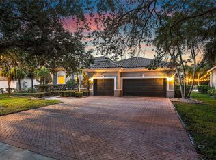 918 NW 123rd Dr, Coral Springs, FL 33071