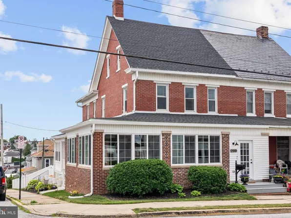 200 W High St, Red Lion, PA 17356