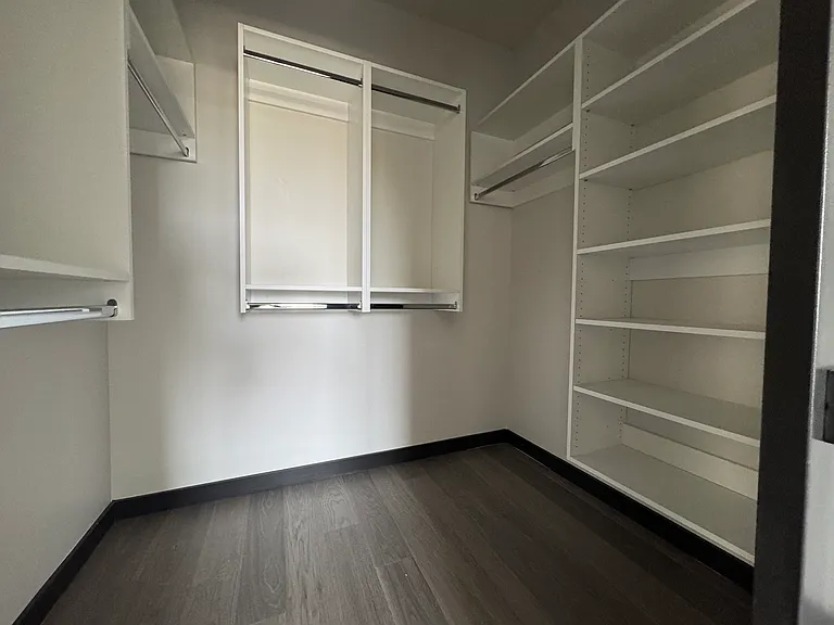 138 Mallory Ave #502 — Photo 5