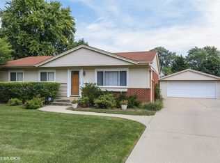 923 Leahy Cir, Des Plaines, IL