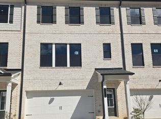 2825 Rosehall Way, Lawrenceville, GA 30044