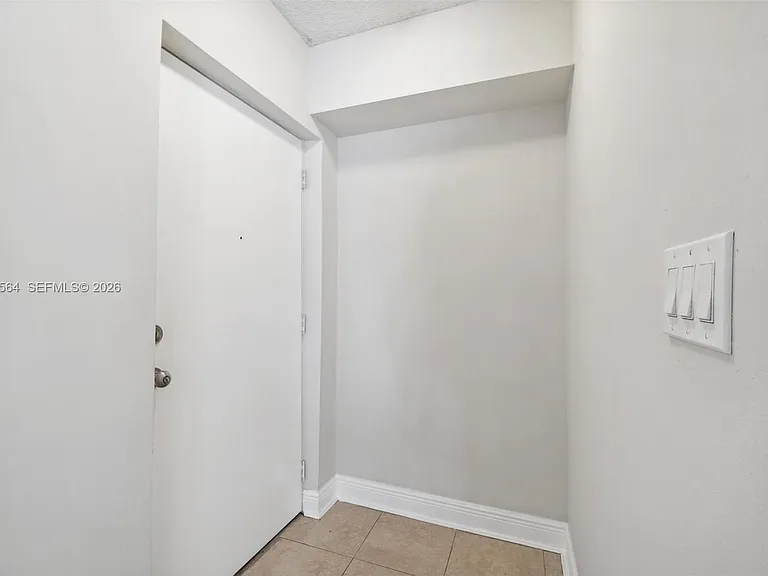 5672 Rock Island Rd #254 — Photo 14