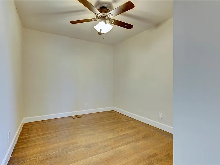 1242 Fordham Rd — Photo 25