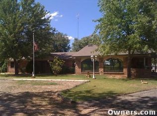 1146 N 4250 Rd, Hugo, OK 74743