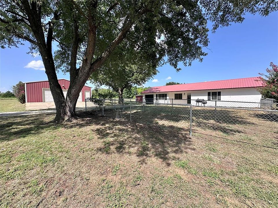 1st image of 5 Redbud Ln