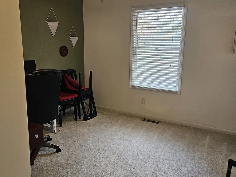 801 Gillespie Dr — Photo 11