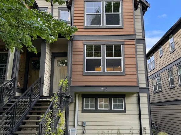 2632 SW Myrtle St, Seattle, WA 98106