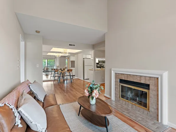 259 Hillsboro Pl, Nashville, TN 37215