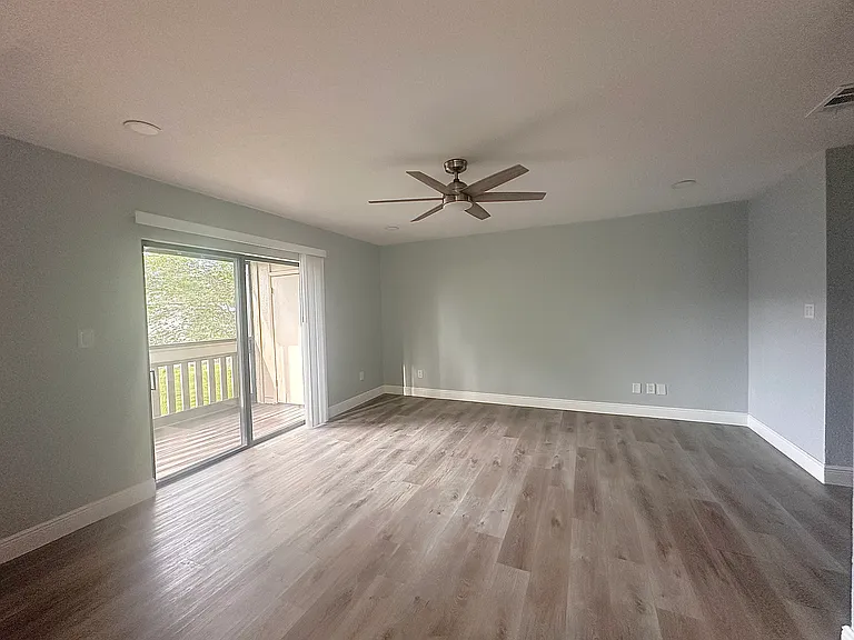 171 Springwood Cir #C — Photo 18