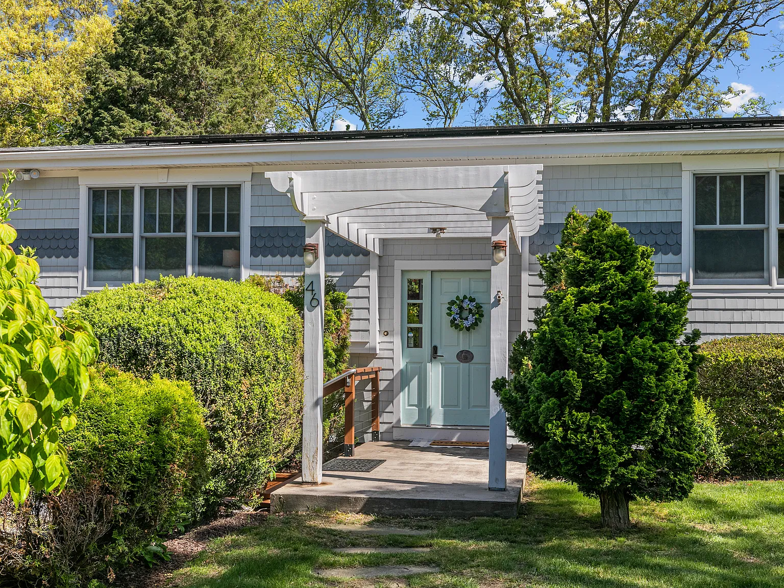 2 bed, 1.5 bath, 2050 sqft, $2,850 — Photo 1