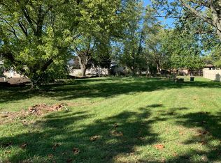 2423 Pecan St, Joliet, IL 60435