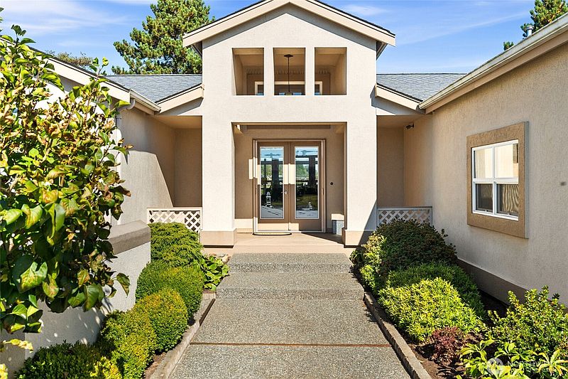 3rd image of 8204 Sehome Road