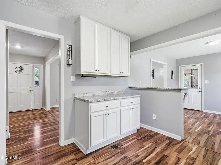 5914 Ormskirk Dr — Photo 15