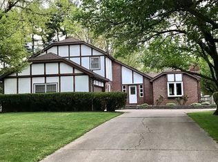 554 Woodbine, Terre Haute, IN 47803