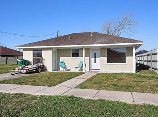 10005 Claiborne St, Violet, LA 70092