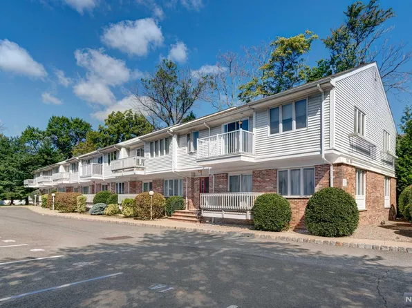 245 Main St, Millburn, NJ 07041